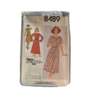 Vintage Simplicity 8489 Women’s Knit Dress & Top Pattern Size G (40–46)